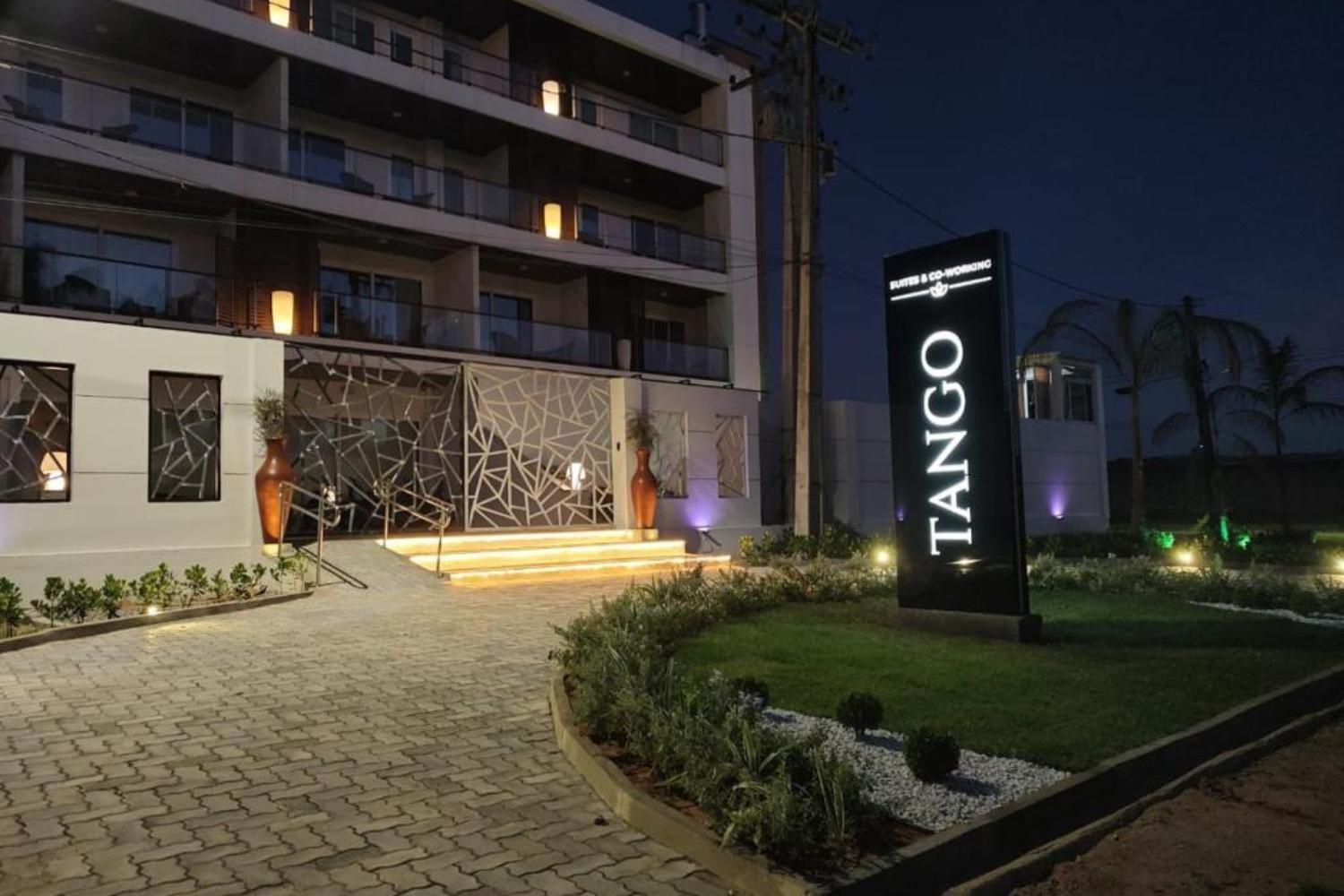 Hotel Tango Suites Cumbuco Exterior photo